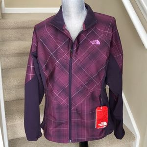 New The North Face women’s lightweight water repellent purple plaid jacket. Sz L
